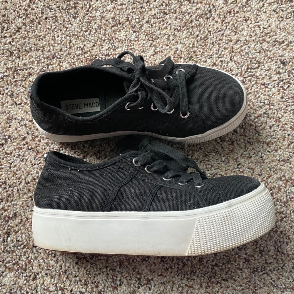 platform sneakers